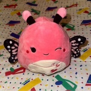 Reversible Squishmallow 🦋🐝